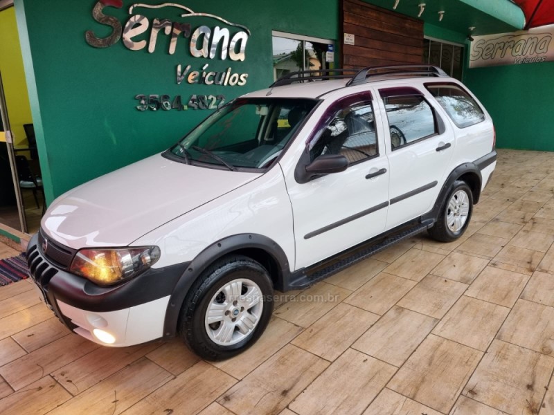 PALIO 1.8 MPI ADVENTURE WEEKEND 8V FLEX 4P MANUAL