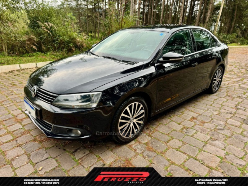 JETTA 2.0 TSI HIGHLINE 200CV GASOLINA 4P TIPTRONIC