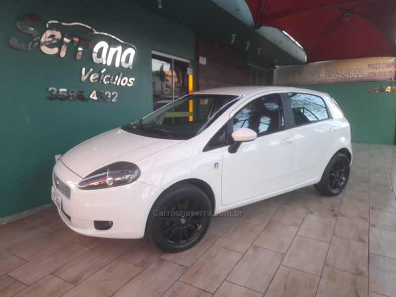 PUNTO 1.4 ATTRACTIVE ITALIA 8V FLEX 4P MANUAL - 2012 - DOIS IRMãOS