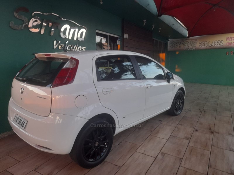 PUNTO 1.4 ATTRACTIVE ITALIA 8V FLEX 4P MANUAL - 2012 - DOIS IRMãOS