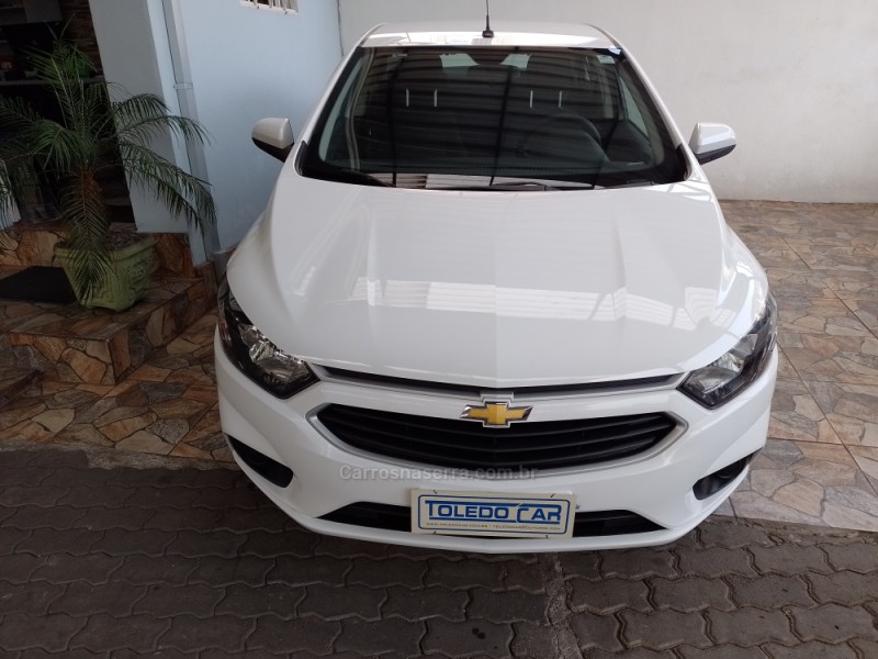 PRISMA 1.4 MPFI LT 8V FLEX 4P MANUAL - 2017 - CAXIAS DO SUL