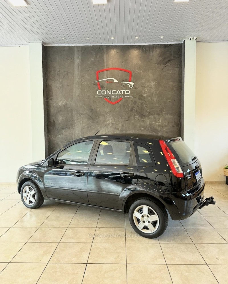 FIESTA 1.6 MPI CLASS HATCH 8V FLEX 4P MANUAL - 2010 - FARROUPILHA