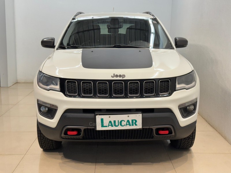 COMPASS 2.0 16V DIESEL TRAILHAWK 4X4 AUTOMÁTICO - 2017 - CASCA