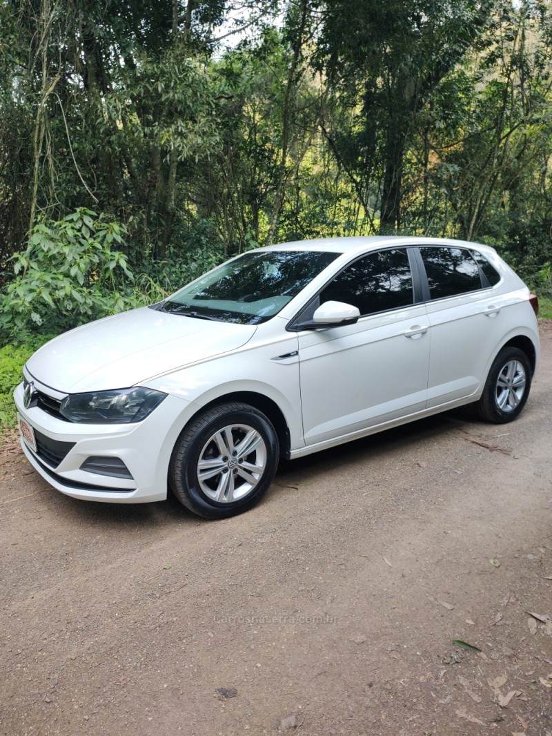 POLO 1.6 MSI TOTAL FLEX MANUAL  - 2019 - TRêS COROAS