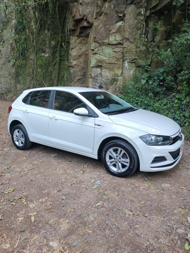 POLO 1.6 MSI TOTAL FLEX MANUAL  - 2019 - TRêS COROAS