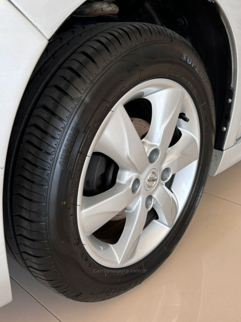 TIIDA 1.8 SL 16V FLEX 4P MANUAL - 2013 - IGREJINHA