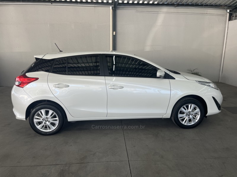 YARIS 1.3 16V FLEX XL PLUS TECH MULTIDRIVE17 - 2019 - CAXIAS DO SUL