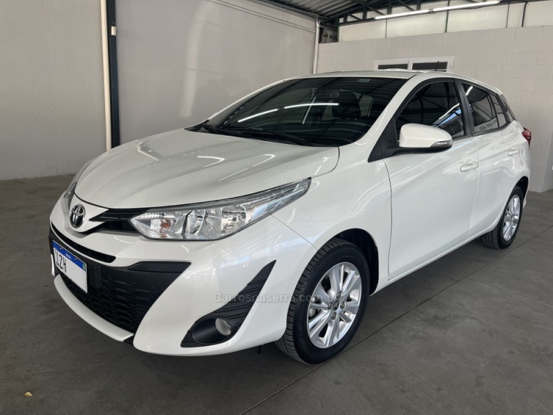 YARIS 1.3 16V FLEX XL PLUS TECH MULTIDRIVE17 - 2019 - CAXIAS DO SUL