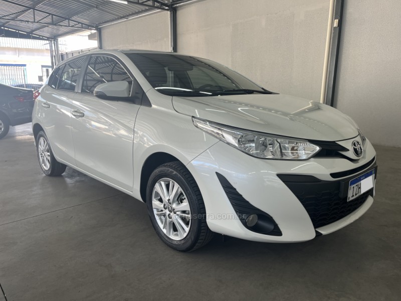 YARIS 1.3 16V FLEX XL PLUS TECH MULTIDRIVE17 - 2019 - CAXIAS DO SUL