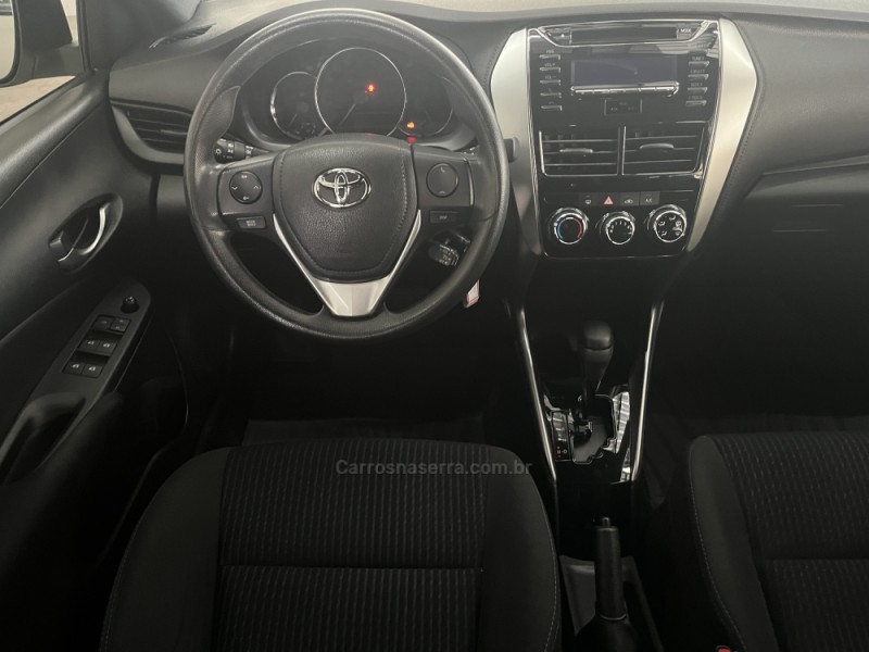 YARIS 1.3 16V FLEX XL PLUS TECH MULTIDRIVE17 - 2019 - CAXIAS DO SUL