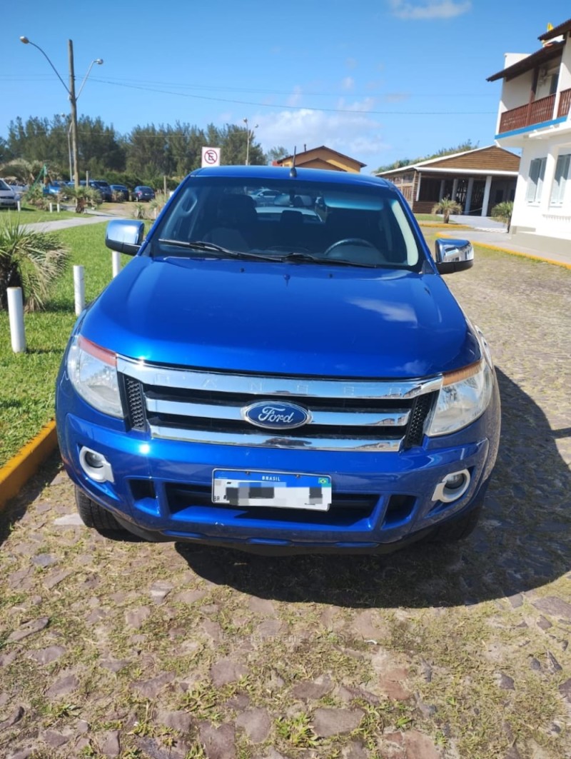 RANGER 3.2 XLT 4X4 CD 20V DIESEL 4P AUTOMÁTICO - 2014 - CARLOS BARBOSA