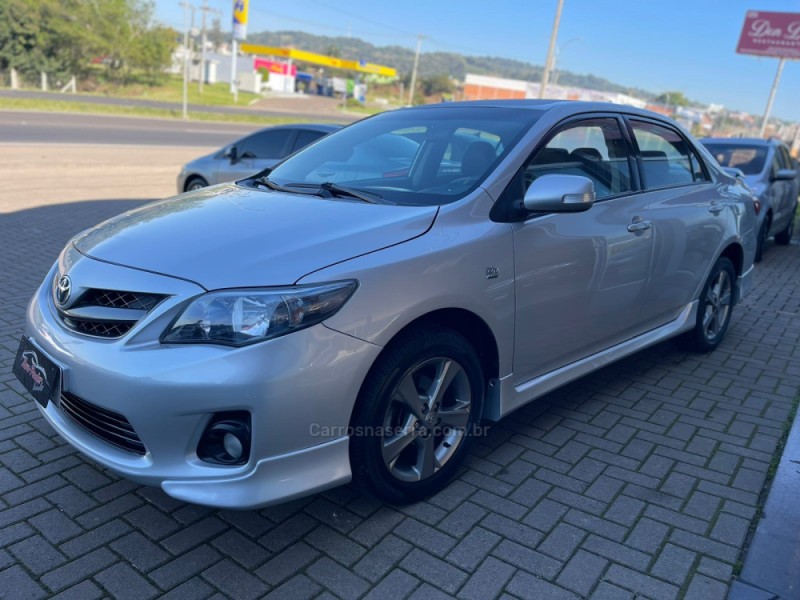 COROLLA 2.0 XRS 16V FLEX 4P AUTOMÁTICO - 2014 - PAROBé