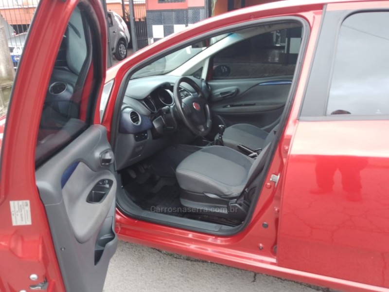 PUNTO 1.4 ATTRACTIVE 8V FLEX 4P MANUAL - 2013 - CAXIAS DO SUL