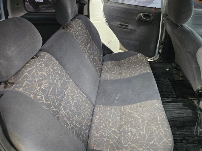 CORSA 1.0 MPFI SUPER WAGON 16V GASOLINA 4P MANUAL - 2001 - CAXIAS DO SUL