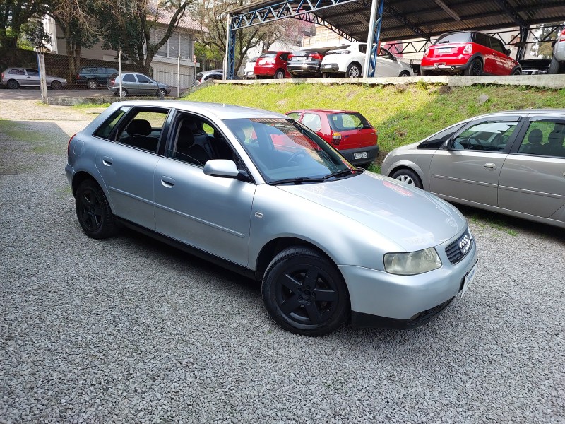 A3 1.6 8V GASOLINA 4P MANUAL - 2005 - BENTO GONçALVES