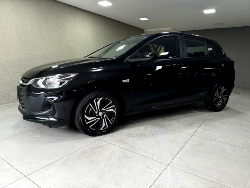 ONIX 1.0 LT 12V TURBO FLEX 4P AUTOMÁTICO - 2024 - PORTO ALEGRE