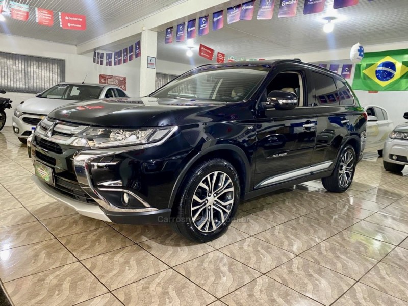 OUTLANDER 3.0 GT 4X4 V6 24V GASOLINA 4P AUTOMÁTICO - 2016 - LAGOA VERMELHA