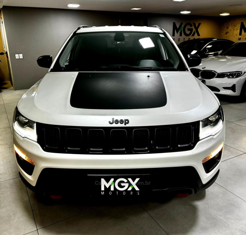 COMPASS 2.0 16V DIESEL TRAILHAWK 4X4 AUTOMÁTICO - 2018 - PORTO ALEGRE