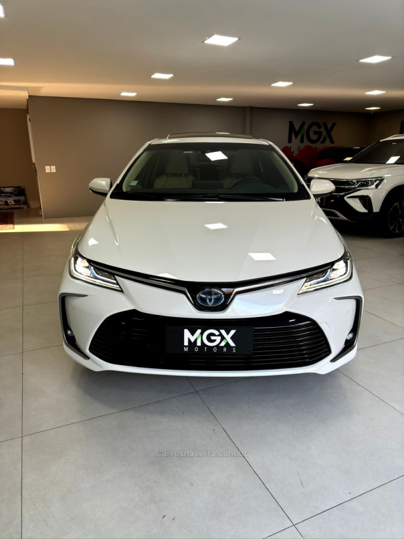 COROLLA 1.8 ALTIS PREMIUM 16V HÍBRIDO 4P AUTOMÁTICO - 2023 - PORTO ALEGRE