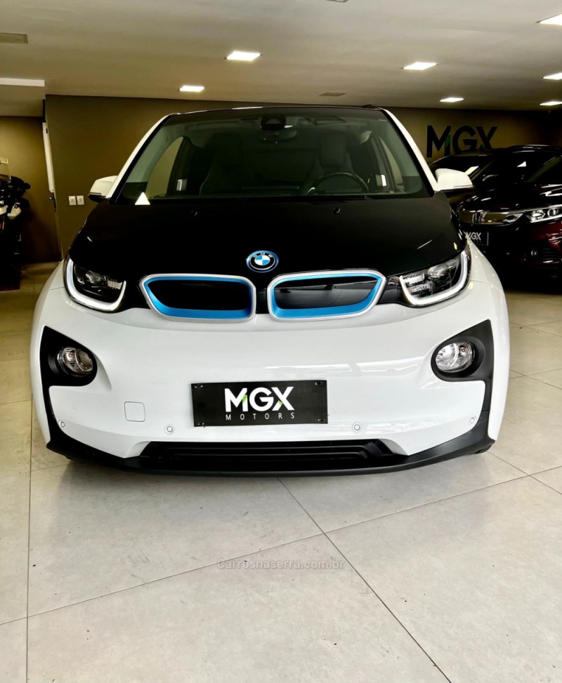 I3 REX FULL 8V ELÉTRICO 4P AUTOMÁTICO - 2015 - PORTO ALEGRE