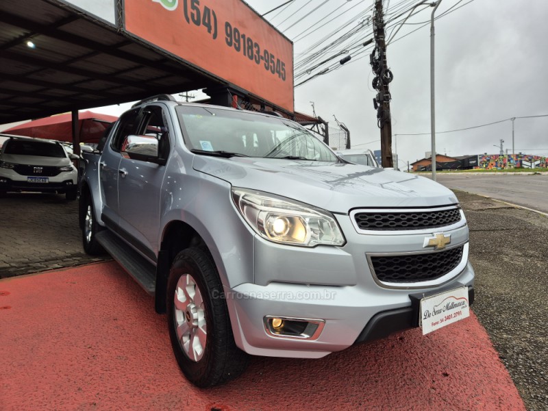 S10 2.4 LTZ 4X2 CD 8V FLEX 4P MANUAL - 2013 - FARROUPILHA