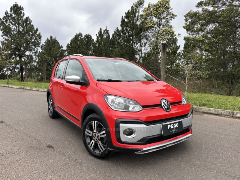 UP 1.0 CROSS T.FLEX 12V 4P MANUAL - 2018 - BENTO GONçALVES