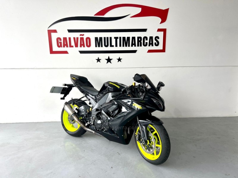 NINJA ZX-10R SE ABS - 2010 - CAXIAS DO SUL