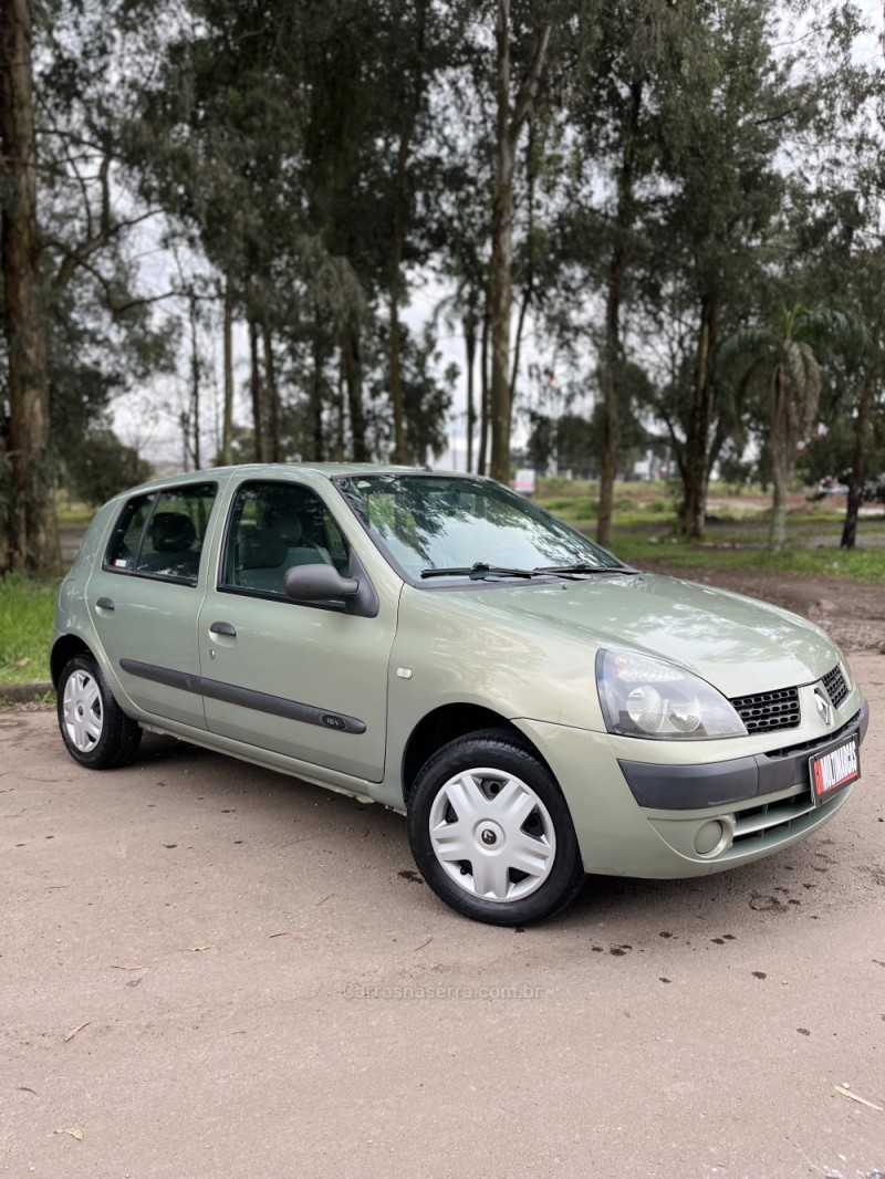 clio  2003 caxias do sul