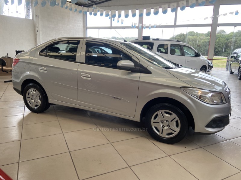 PRISMA 1.0 MPFI LT 8V FLEX 4P MANUAL - 2013 - NOVA PRATA