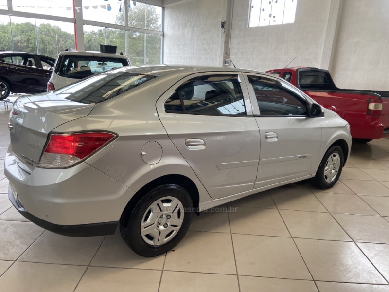 PRISMA 1.0 MPFI LT 8V FLEX 4P MANUAL - 2013 - NOVA PRATA