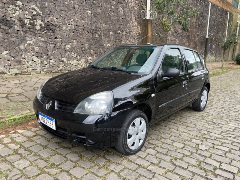 CLIO 1.0 16V FLEX 4P MANUAL - 2011 - CAXIAS DO SUL