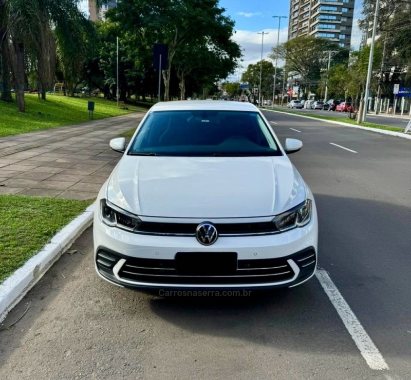 POLO 1.0 170 TSI 12V HIGHLINE FLEX 4P AUTOMÁTICO - 2024 - PASSO FUNDO