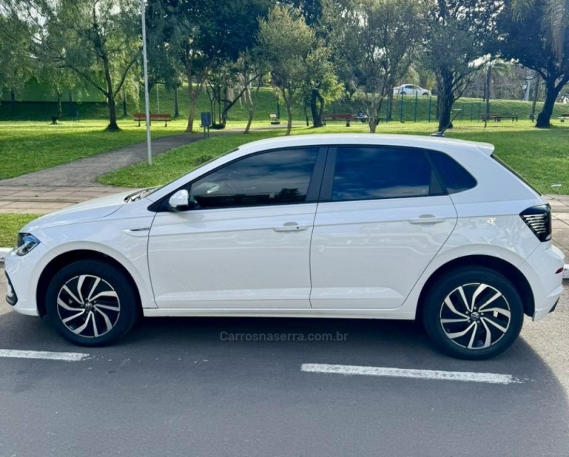 POLO 1.0 170 TSI 12V HIGHLINE FLEX 4P AUTOMÁTICO - 2024 - PASSO FUNDO