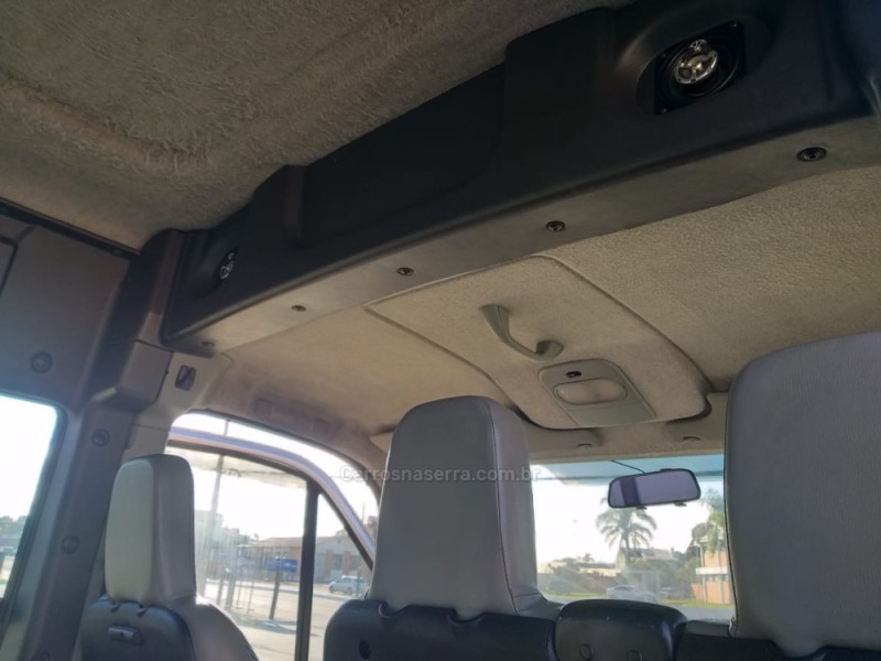 MASTER 2.5 DCI MINIBUS L2H2 16 LUGARES 16V DIESEL 3P MANUAL - 2011 - CAXIAS DO SUL