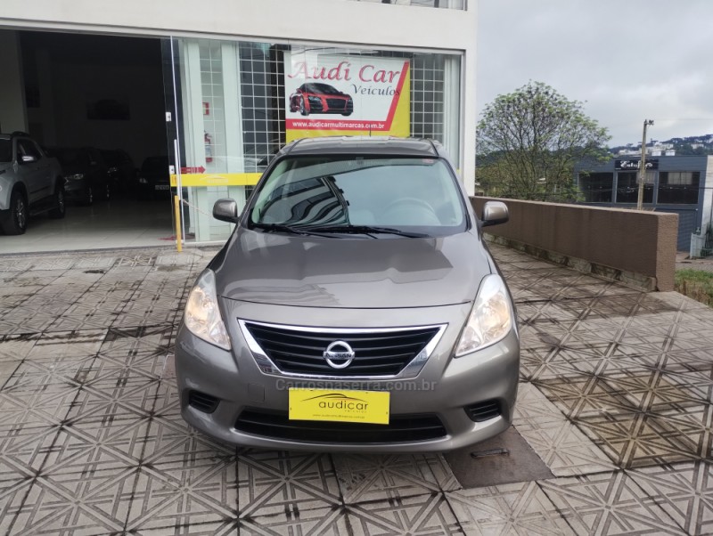 VERSA 1.6 16V FLEX SV 4P MANUAL - 2014 - CAXIAS DO SUL