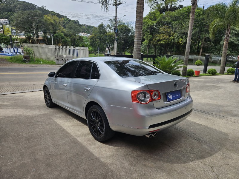 JETTA 2.5 I 20V 170CV GASOLINA 4P TIPTRONIC - 2007 - CAXIAS DO SUL