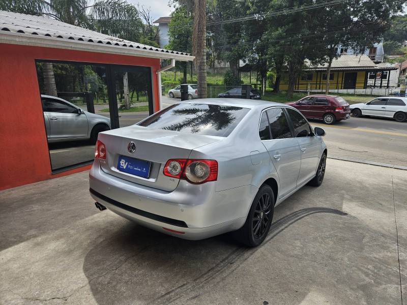 JETTA 2.5 I 20V 170CV GASOLINA 4P TIPTRONIC - 2007 - CAXIAS DO SUL