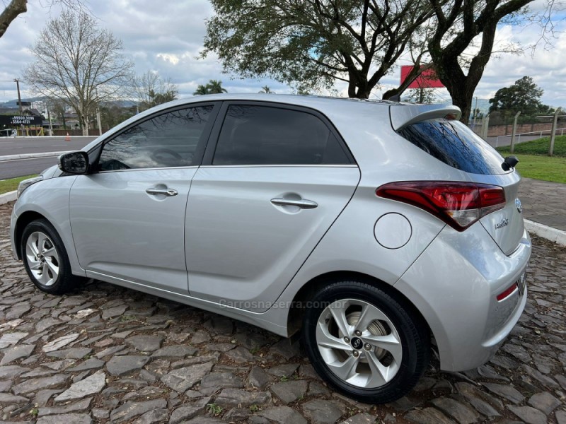 HB20 1.6 PREMIUM 16V FLEX 4P AUTOMÁTICO - 2016 - DOIS IRMãOS