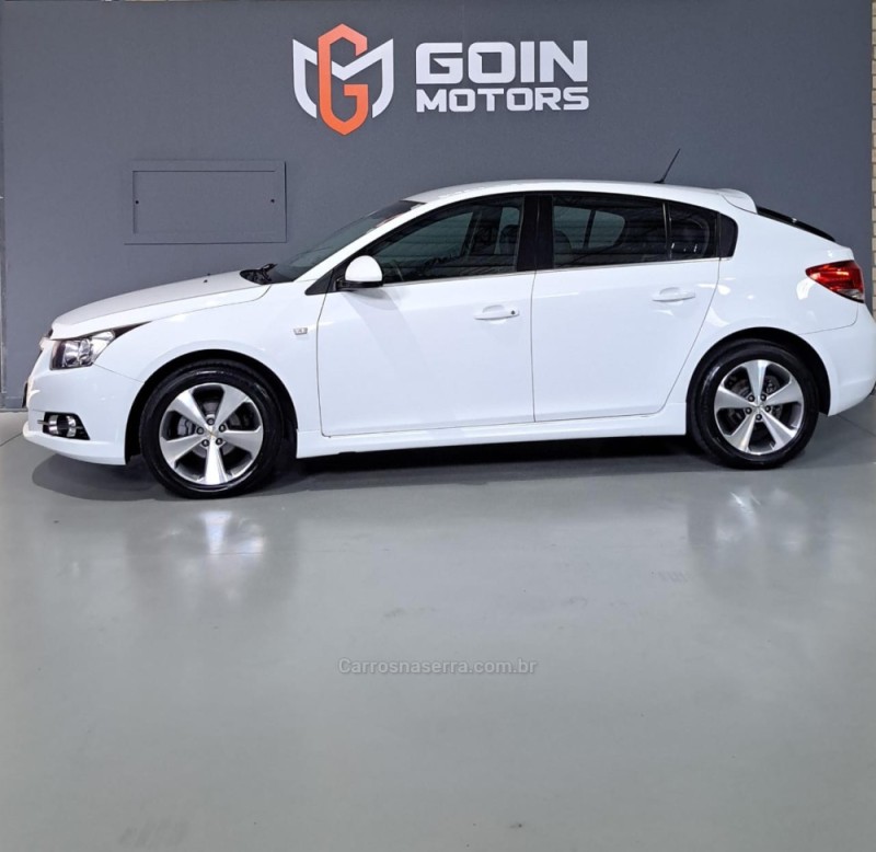 CRUZE 1.8 LT SPORT6 16V FLEX 4P AUTOMÁTICO