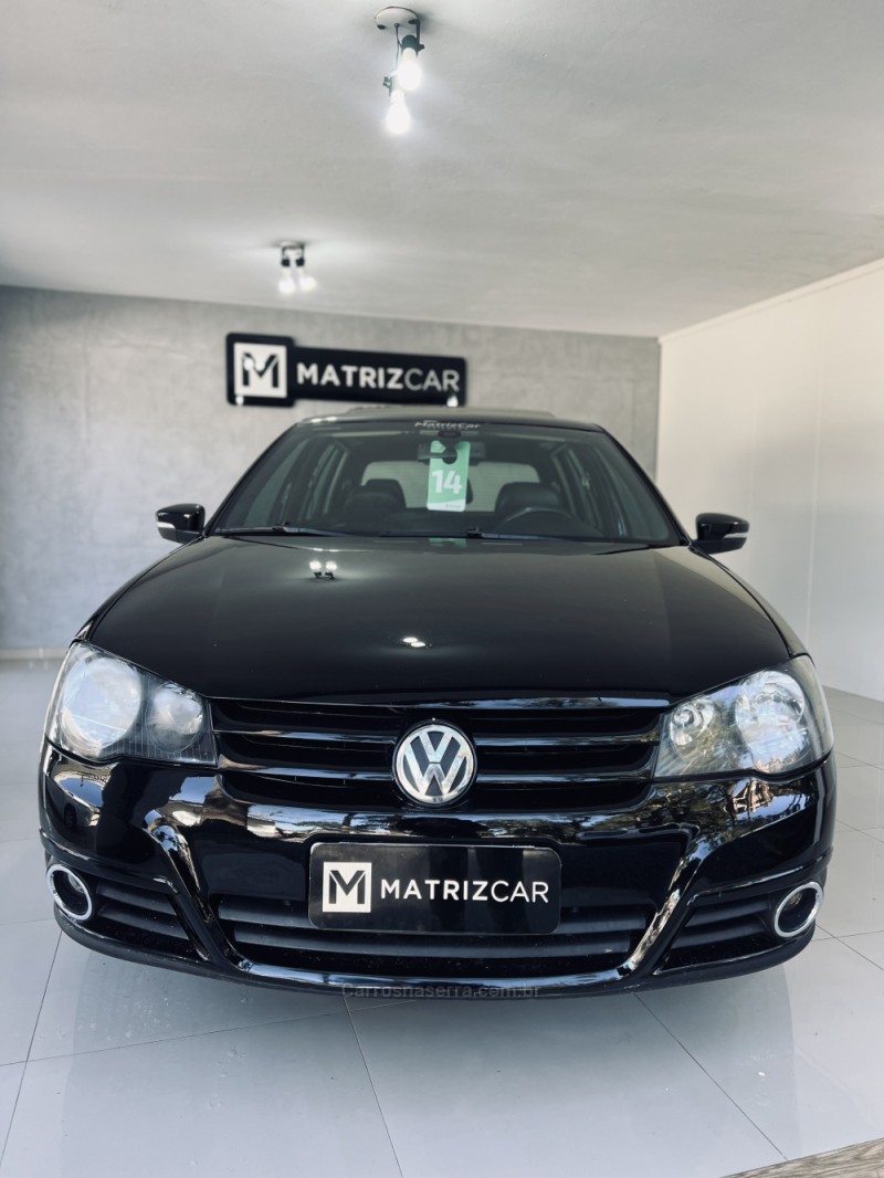 GOLF 1.6 MI SPORTLINE 8V FLEX 4P MANUAL - 2013 - CANELA