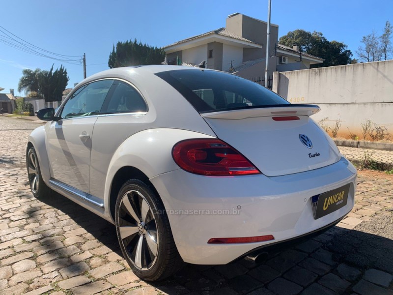 FUSCA 2.0 TSI 16V GASOLINA 2P AUTOMÁTICO - 2013 - PASSO FUNDO