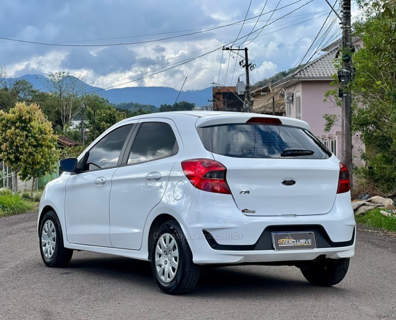 KA 1.0 SE PLUS 12V FLEX 4P MANUAL - 2021 - PAROBé