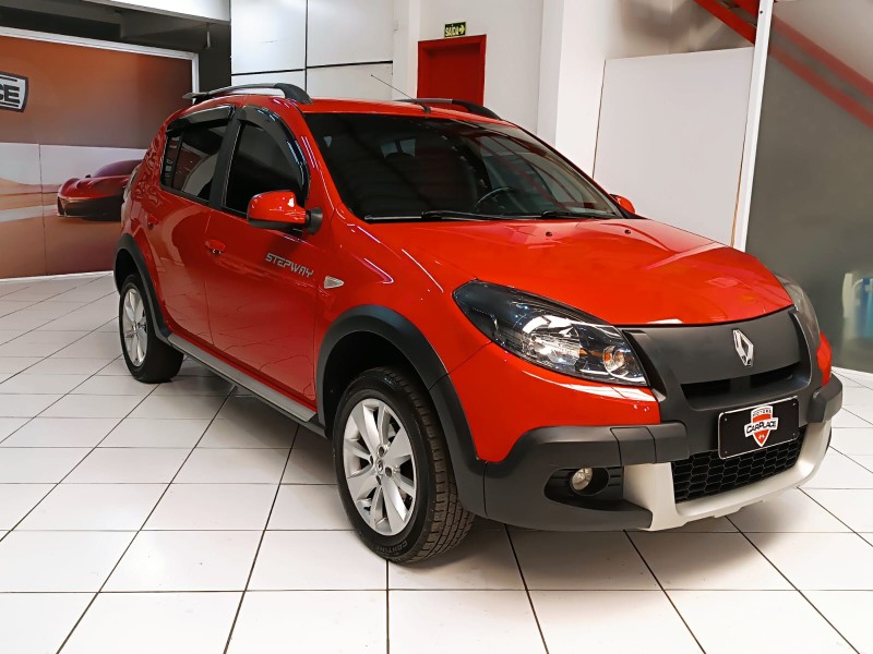 SANDERO 1.6 STEPWAY 8V FLEX 4P MANUAL - 2014 - NOVO HAMBURGO