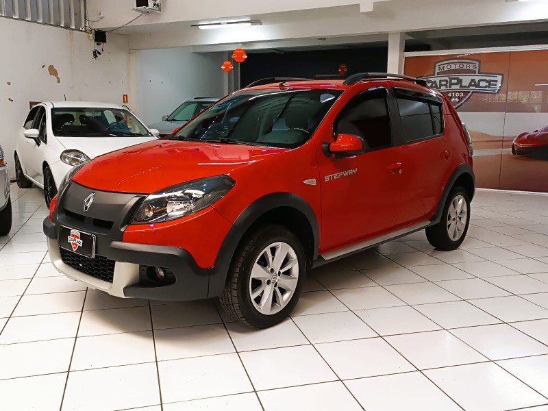 SANDERO 1.6 STEPWAY 8V FLEX 4P MANUAL - 2014 - NOVO HAMBURGO