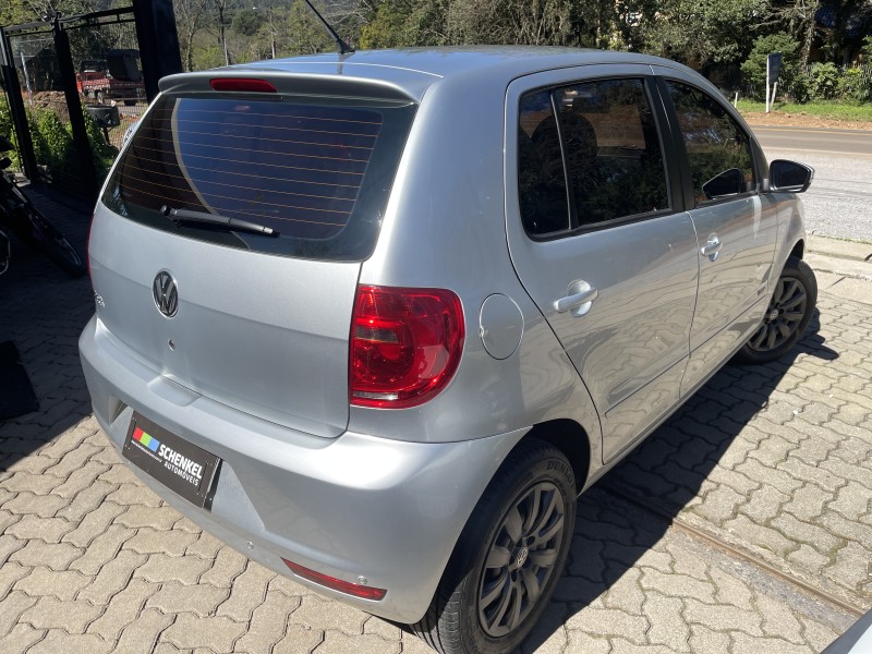 FOX 1.0 MI 8V FLEX 4P MANUAL - 2014 - NOVA PETRóPOLIS