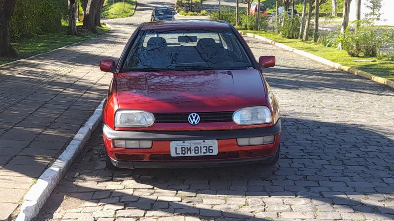 GOLF 1.8 MI GL 8V GASOLINA 4P MANUAL - 1997 - FARROUPILHA