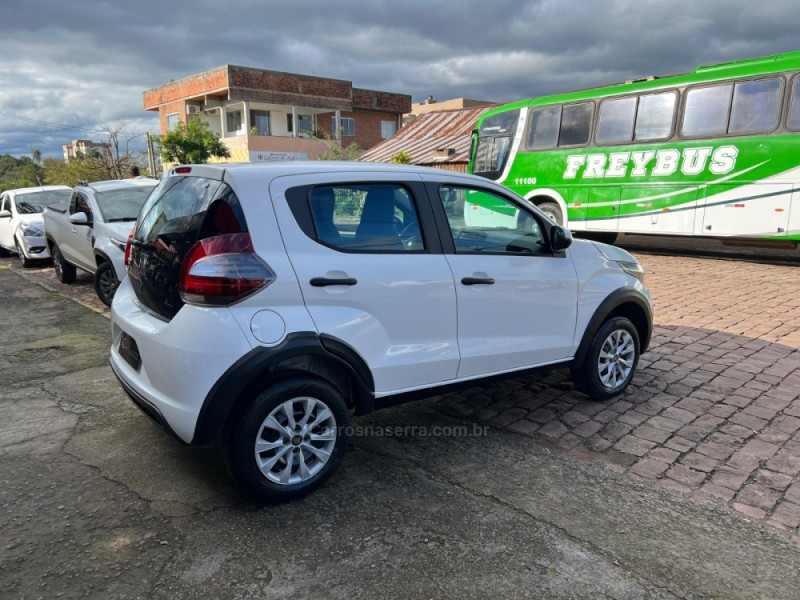 MOBI 1.0 8V EVO FLEX LIKE. MANUAL - 2023 - VENâNCIO AIRES