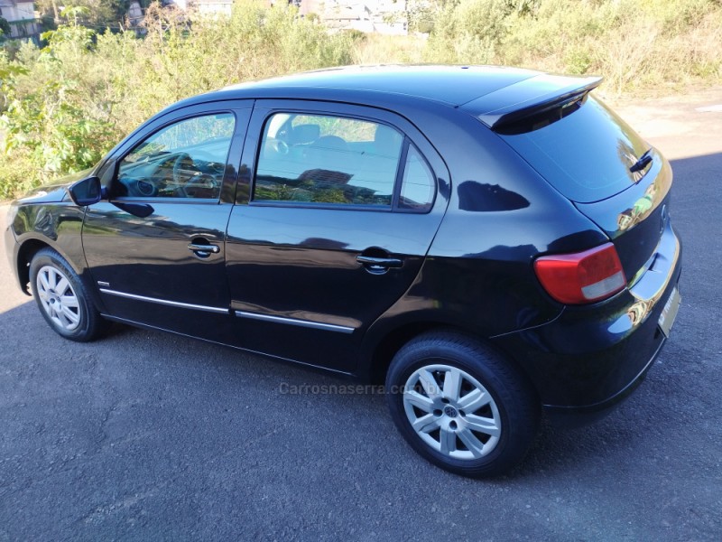 GOL 1.0 MI PLUS 8V FLEX 4P MANUAL G.V - 2013 - CAXIAS DO SUL