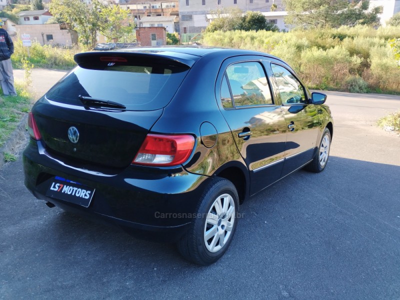 GOL 1.0 MI PLUS 8V FLEX 4P MANUAL G.V - 2013 - CAXIAS DO SUL