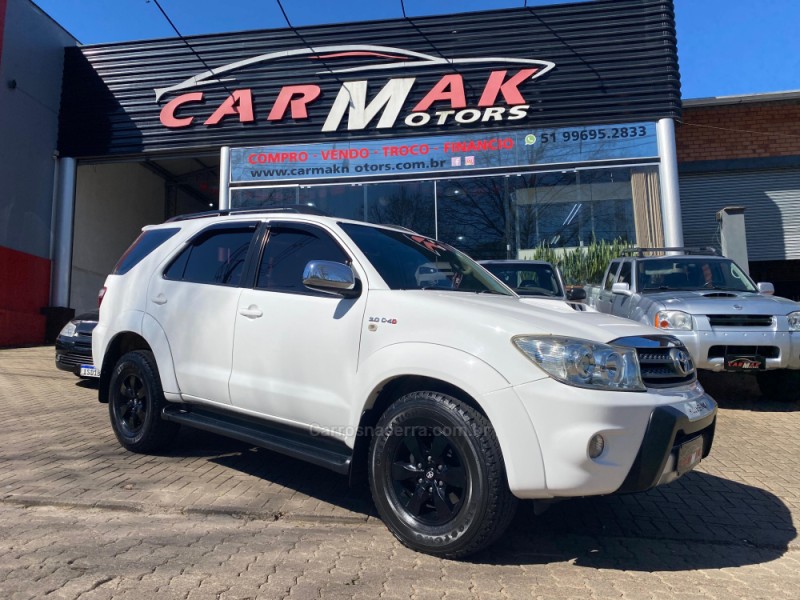 HILUX SW4 3.0 SRV 4X4 16V TURBO INTERCOOLER DIESEL 4P AUTOMÁTICO - 2011 - DOIS IRMãOS